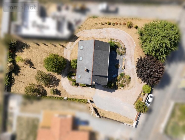 Maison a vendre Mauges-sur-Loire 49620 Maine-et-Loire 169 m2 9 pièces 326800 euros