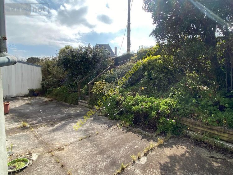 Immeuble a vendre Audierne 29770 Finistère 215 m2  258875 euros
