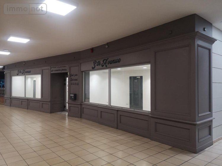 Location fonds et murs commerciaux Cambrai 59400 Nord 72 m2  990 euros