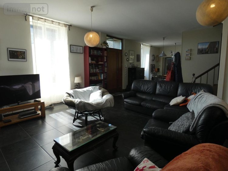 Maison a vendre Languenan 22130 Côtes-d'Armor 187 m2 7 pièces 413372 euros