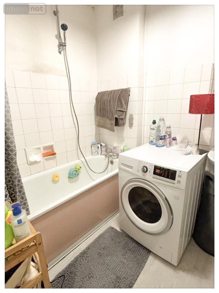 Appartement a vendre Angers 49000 Maine-et-Loire 60 m2 2 pièces 167680 euros