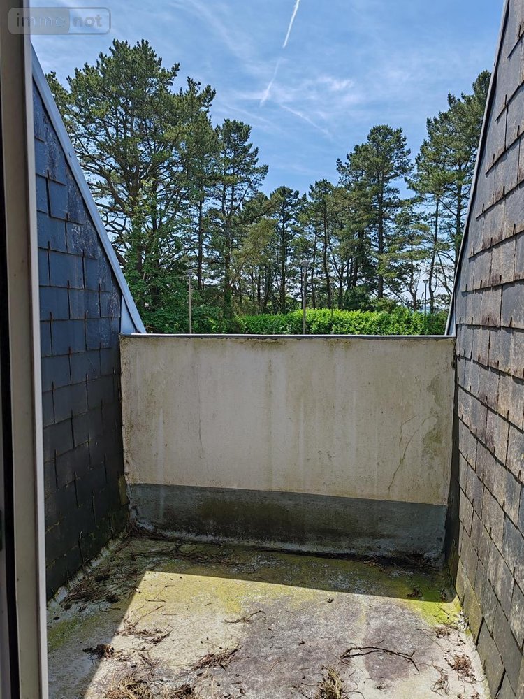 Immeuble a vendre Plounéour-Ménez 29410 Finistère 150 m2  79050 euros
