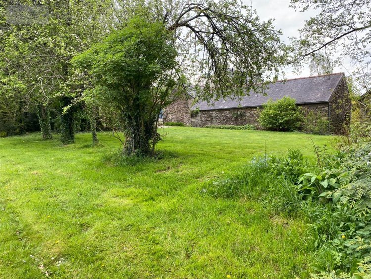 Maison a vendre Dinéault 29150 Finistère 194 m2 9 pièces 312950 euros