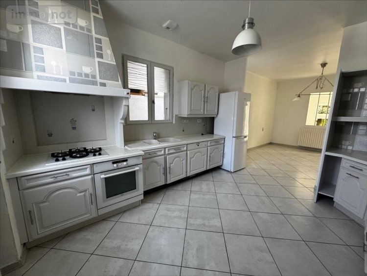 Location maison Dole 39100 Jura 133 m2 6 pièces 1125 euros