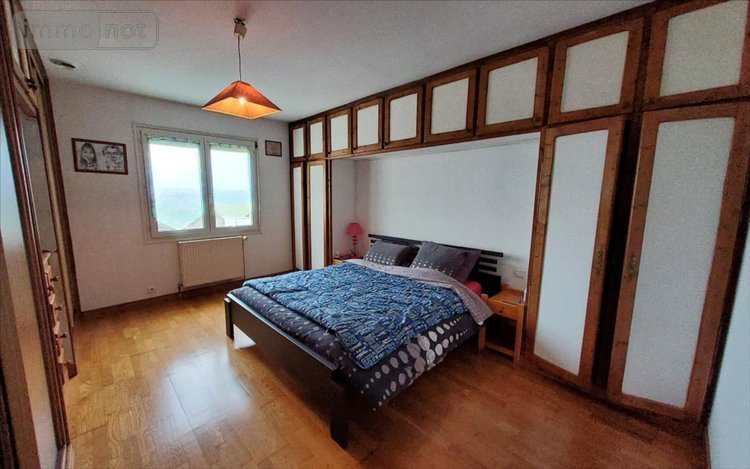 Maison a vendre Carhaix-Plouguer 29270 Finistère 108 m2 5 pièces 147000 euros