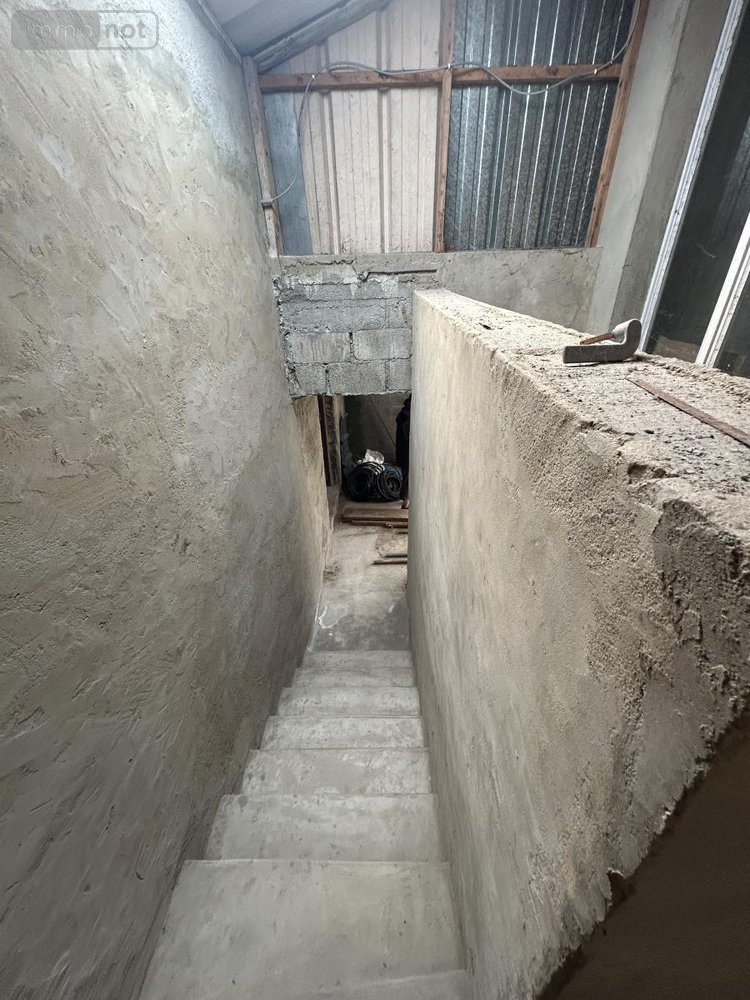 Immeuble a vendre Yffiniac 22120 Côtes-d'Armor 331 m2  689000 euros