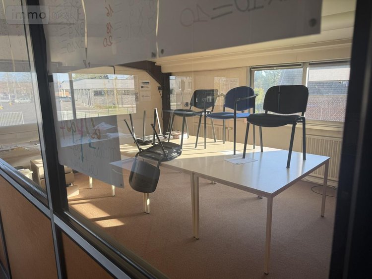 Location fonds et murs commerciaux Cambrai 59400 Nord 700 m2  4500 euros