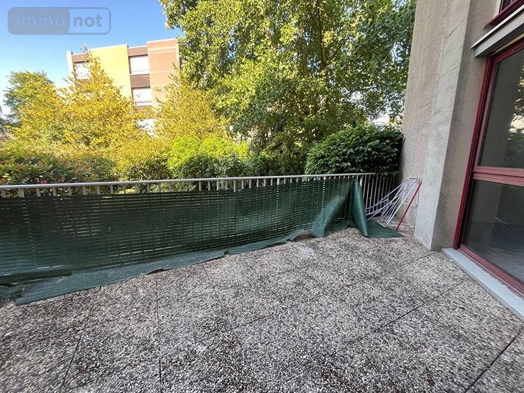 Location appartement Montfort-sur-Meu 35160 Ille-et-Vilaine 91 m2 3 pièces 700 euros