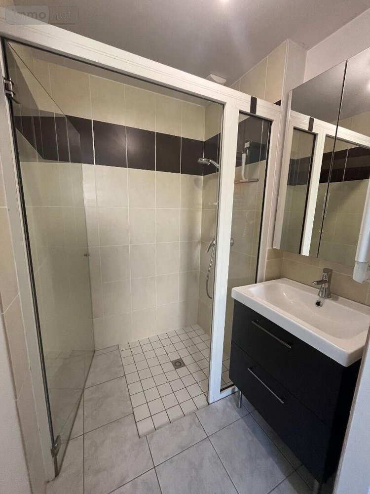 Location maison Montfort-sur-Meu 35160 Ille-et-Vilaine 91 m2 6 pièces 915 euros