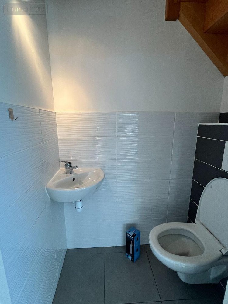 Location maison Iffendic 35750 Ille-et-Vilaine 92 m2 4 pièces 820 euros