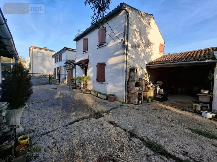 Maison a vendre Saint-Hilaire-de-Villefranche 17770 Charente-Maritime 112 m2 4 pièces 141642 euros