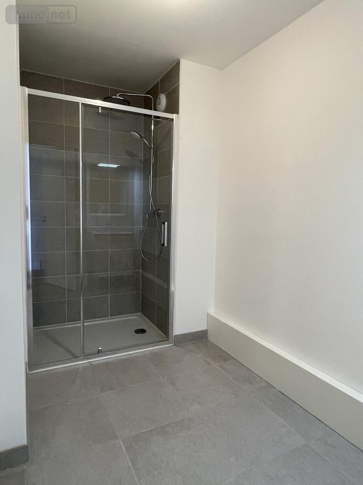 Location appartement Saint-Malo 35400 Ille-et-Vilaine 49 m2 2 pièces 665 euros