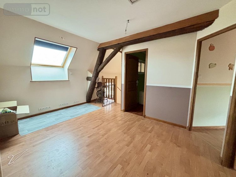 Immeuble a vendre Saint-Gilles 71510 Saône-et-Loire 285 m2  252000 euros