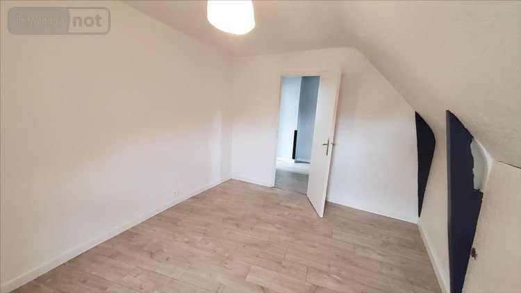 Maison a vendre Carhaix-Plouguer 29270 Finistère 280 m2 7 pièces 268065 euros