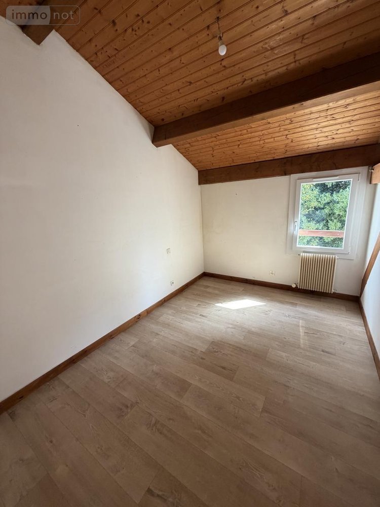 Maison a vendre Cholet 49300 Maine-et-Loire 101 m2 5 pièces 220350 euros