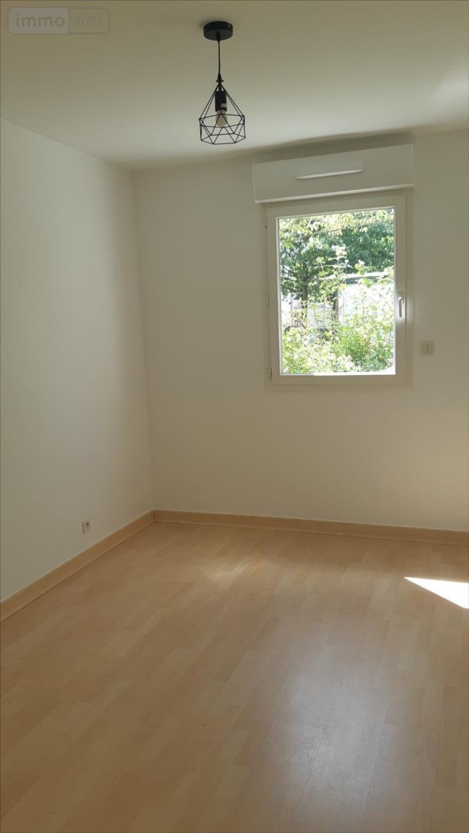 Location appartement Le Rheu 35650 Ille-et-Vilaine 62 m2 3 pièces 792 euros