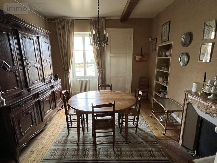 Maison a vendre Broût-Vernet 03110 Allier 310 m2 14 pièces 480000 euros