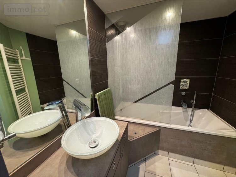 Location appartement Dole 39100 Jura 66 m2 4 pièces 830 euros