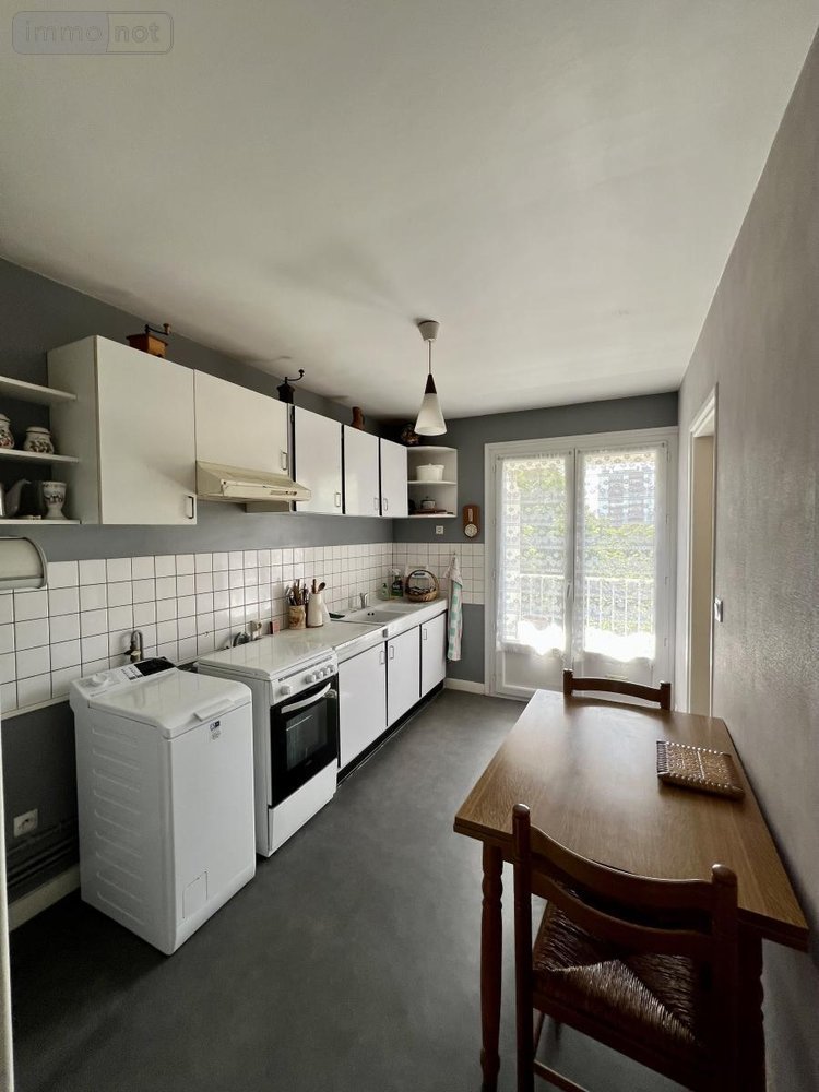 Appartement a vendre Lorient 56100 Morbihan 66 m2 3 pièces 136036 euros