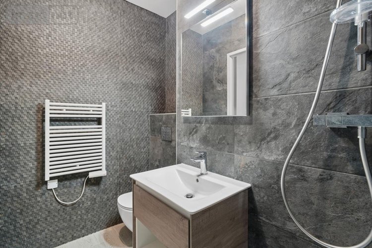 Appartement a vendre Neuilly-sur-Seine 92200 Hauts-de-Seine 109 m2 4 pièces 1575000 euros