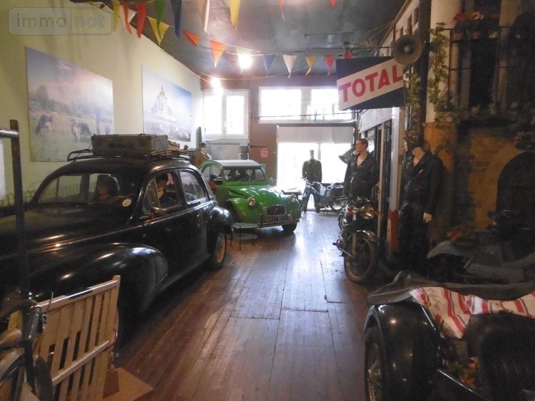 Immeuble a vendre Sourdeval 50150 Manche 1700 m2  126600 euros