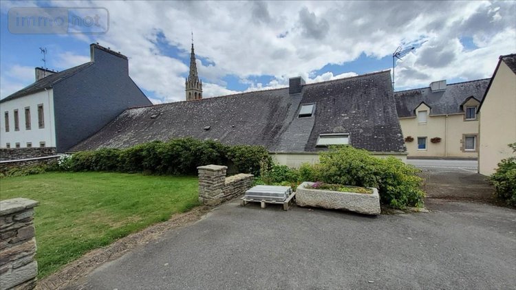 Maison a vendre Kergloff 29270 Finistère 260 m2 8 pièces 141750 euros