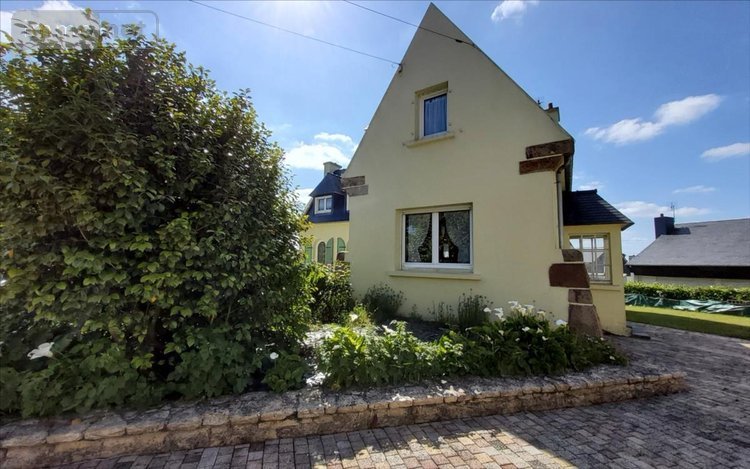 Maison a vendre Carhaix-Plouguer 29270 Finistère 143 m2 7 pièces 283500 euros