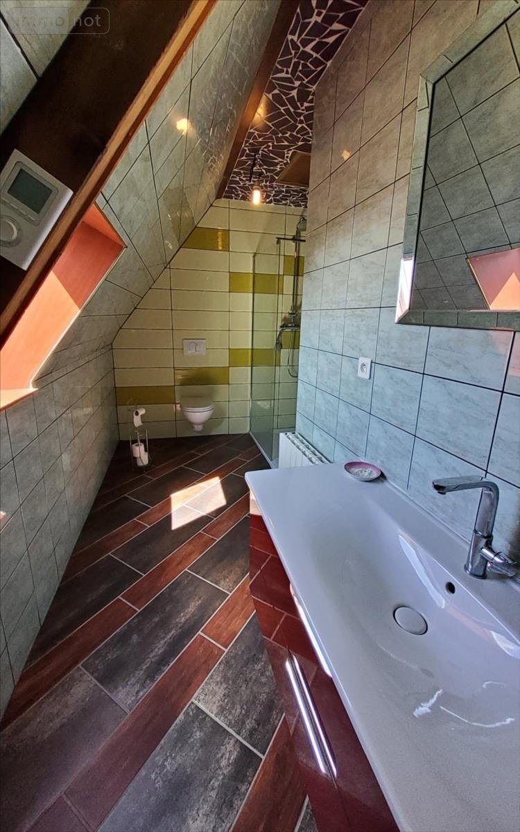 Maison a vendre Carhaix-Plouguer 29270 Finistère 143 m2 7 pièces 283500 euros