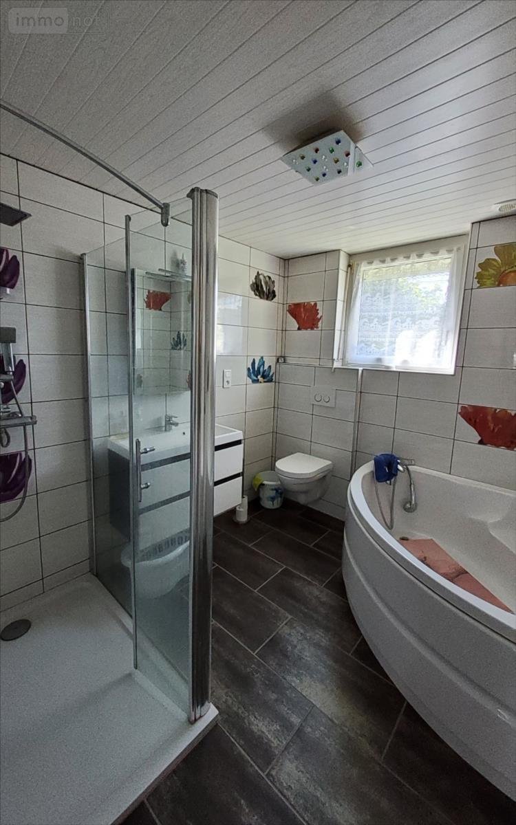 Maison a vendre Carhaix-Plouguer 29270 Finistère 143 m2 7 pièces 283500 euros