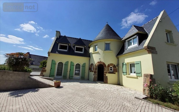 Maison a vendre Carhaix-Plouguer 29270 Finistère 143 m2 7 pièces 283500 euros