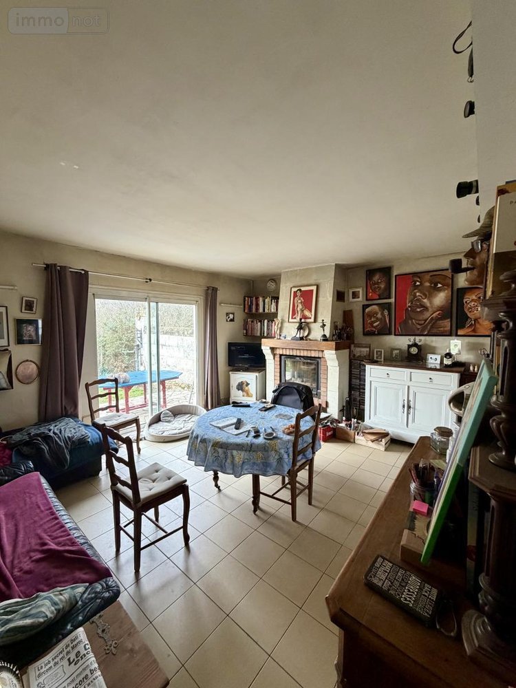 Viager maison Vivy 49680 Maine-et-Loire 105 m2