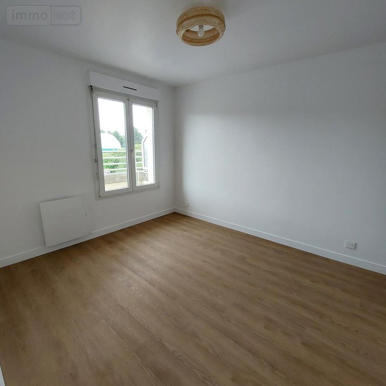 Location appartement Reims 51100 Marne 54 m2 2 pièces 725 euros