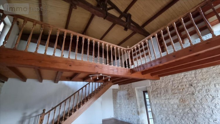 Maison a vendre Jonzac 17500 Charente-Maritime 379 m2 14 pièces 199500 euros