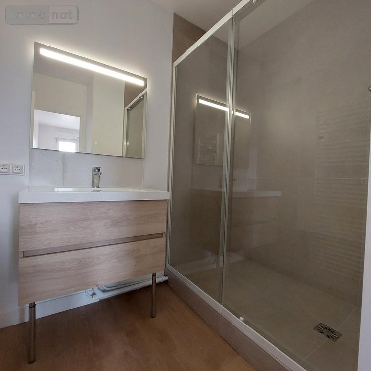 Location appartement Reims 51100 Marne 54 m2 2 pièces 725 euros