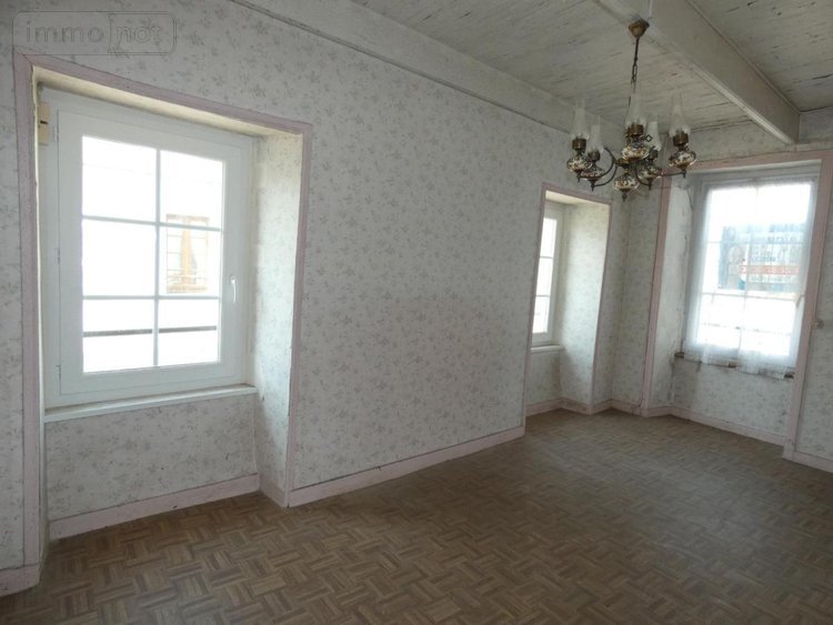 Maison a vendre Pleyben 29190 Finistère 297 m2 17 pièces 208400 euros