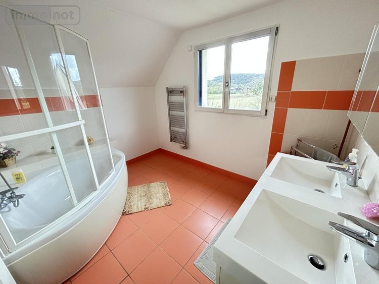 Maison a vendre Guer 56380 Morbihan 195 m2 8 pièces 322000 euros