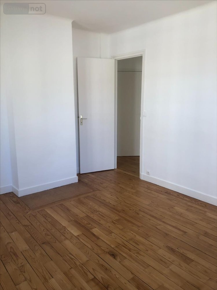 Location appartement Valognes 50700 Manche 66 m2 3 pièces 755 euros