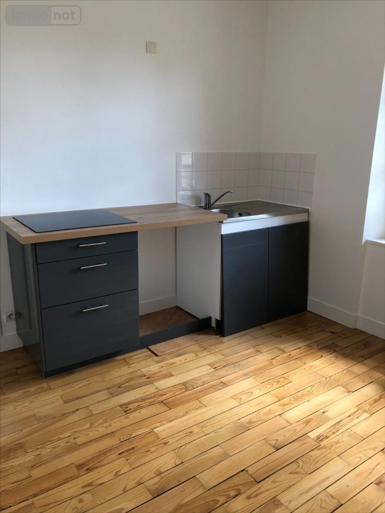 Location appartement Valognes 50700 Manche 66 m2 3 pièces 755 euros