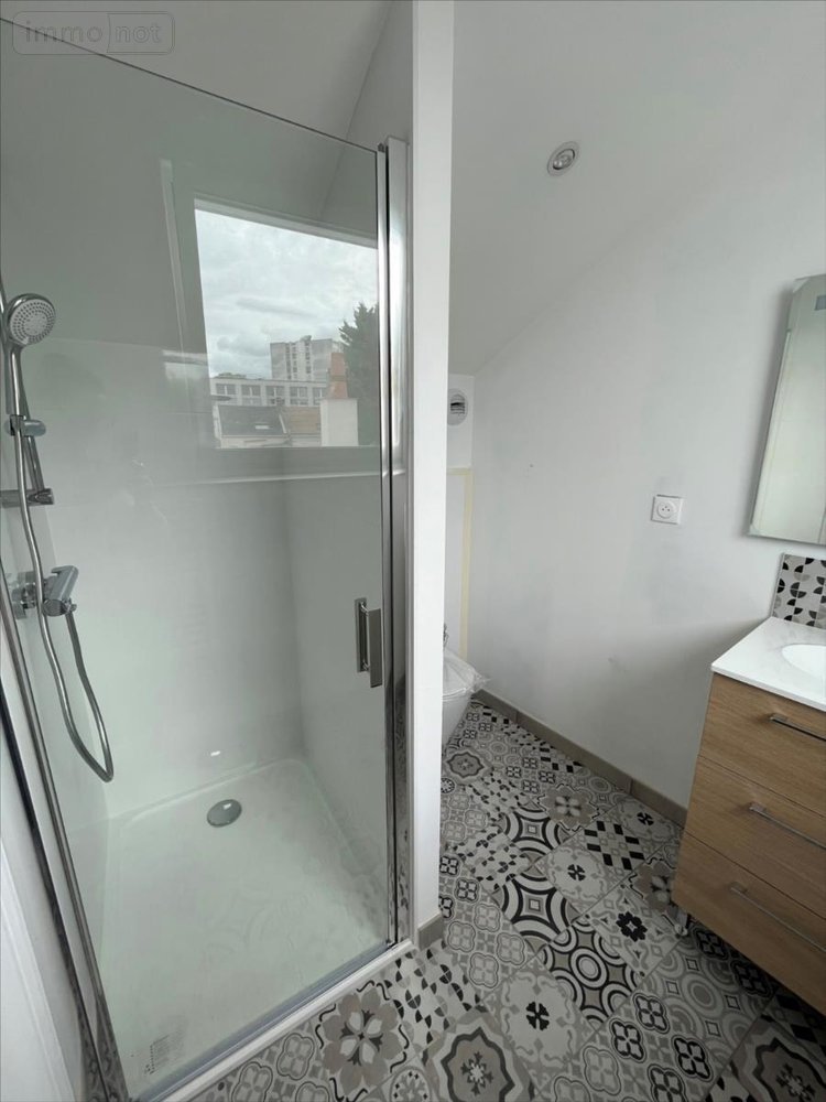 Location appartement Reims 51100 Marne 25 m2 1 pièce 678 euros