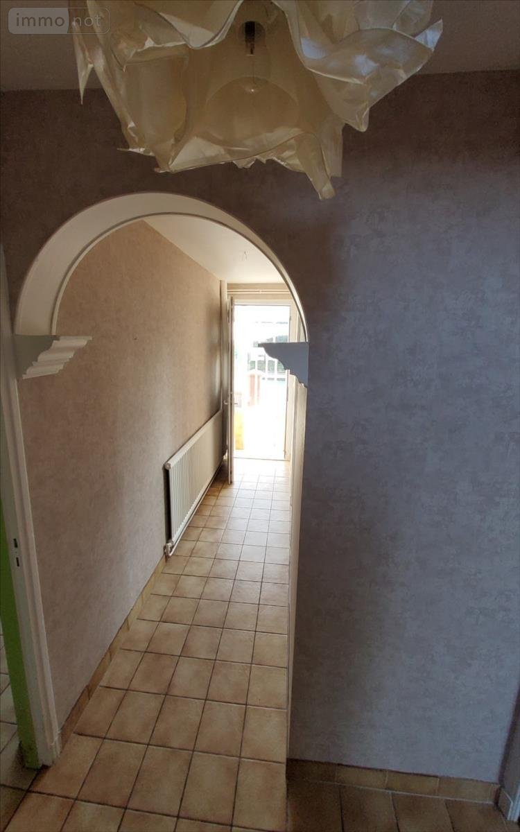 Maison a vendre Carhaix-Plouguer 29270 Finistère 90 m2 6 pièces 120750 euros