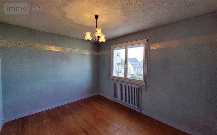 Maison a vendre Carhaix-Plouguer 29270 Finistère 90 m2 6 pièces 120750 euros