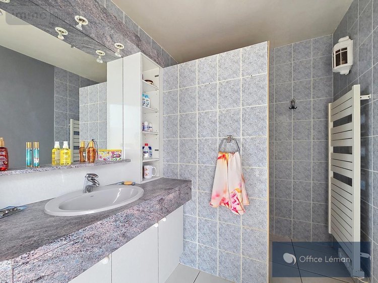 Appartement a vendre Ferney-Voltaire 01210 Ain 135 m2 4 pièces 750000 euros
