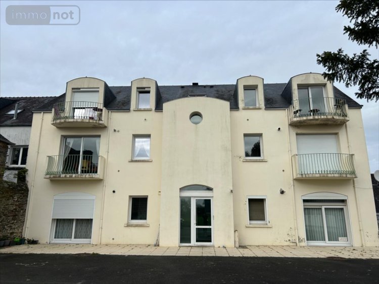 Appartement a vendre Carhaix-Plouguer 29270 Finistère 67 m2 3 pièces 126600 euros