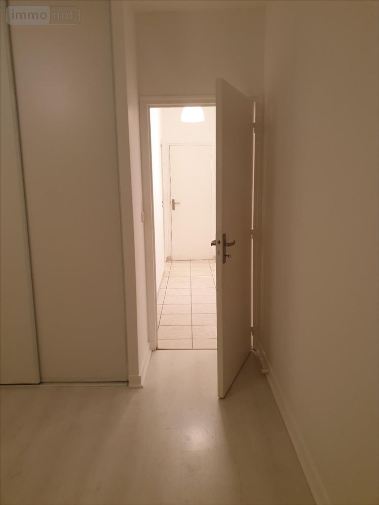 Appartement a vendre Carhaix-Plouguer 29270 Finistère 67 m2 3 pièces 126600 euros