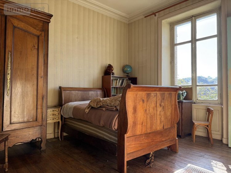 Maison a vendre Guingamp 22200 Côtes-d'Armor 243 m2 10 pièces 179512 euros