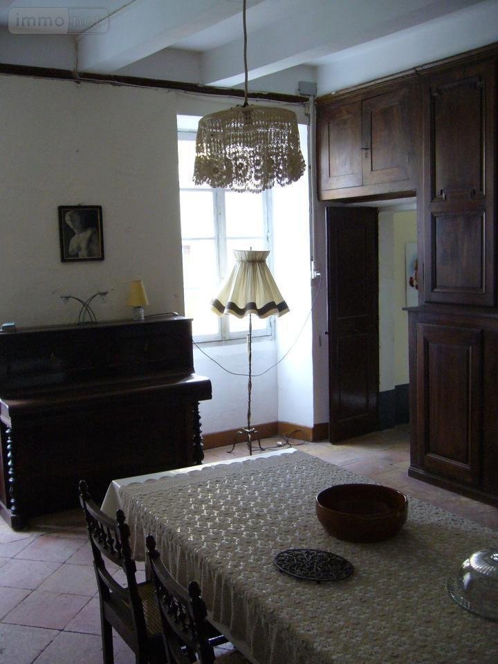 Maison a vendre Saint-Affrique 12400 Aveyron 900 m2 14 pièces 300000 euros