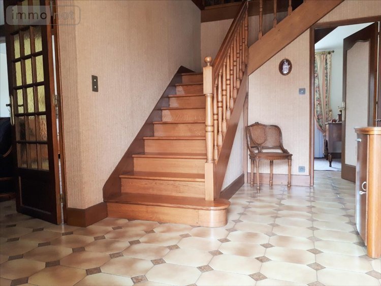 Maison a vendre Saint-Amand-Montrond 18200 Cher 173 m2 6 pièces 219736 euros