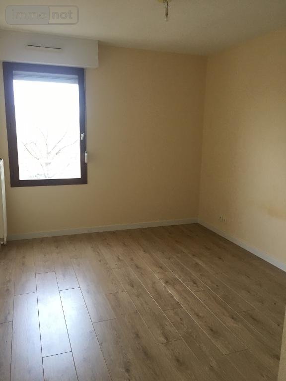 Location appartement Saint-Jacques-de-la-Lande 35136 Ille-et-Vilaine 79 m2 3 pièces 846 euros
