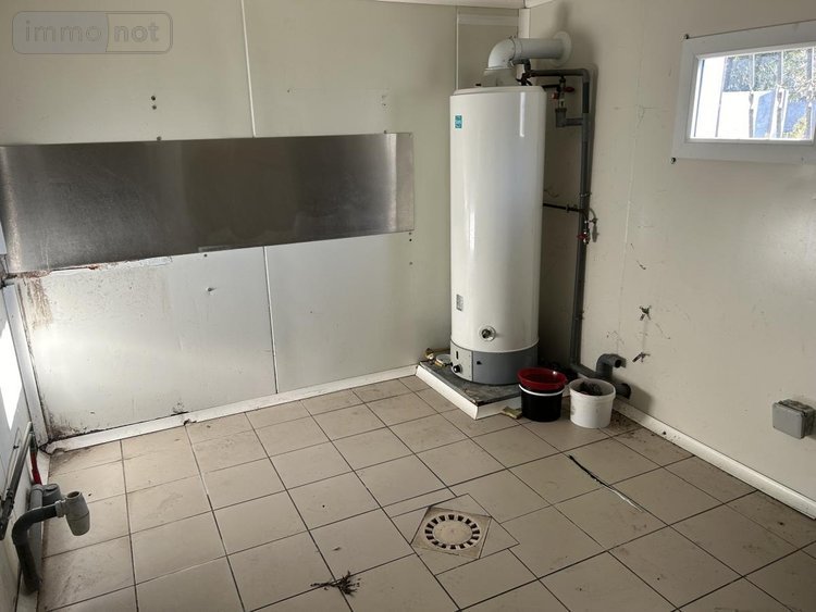 Fonds et murs commerciaux a vendre Escaudoeuvres 59161 Nord 70 m2  84800 euros