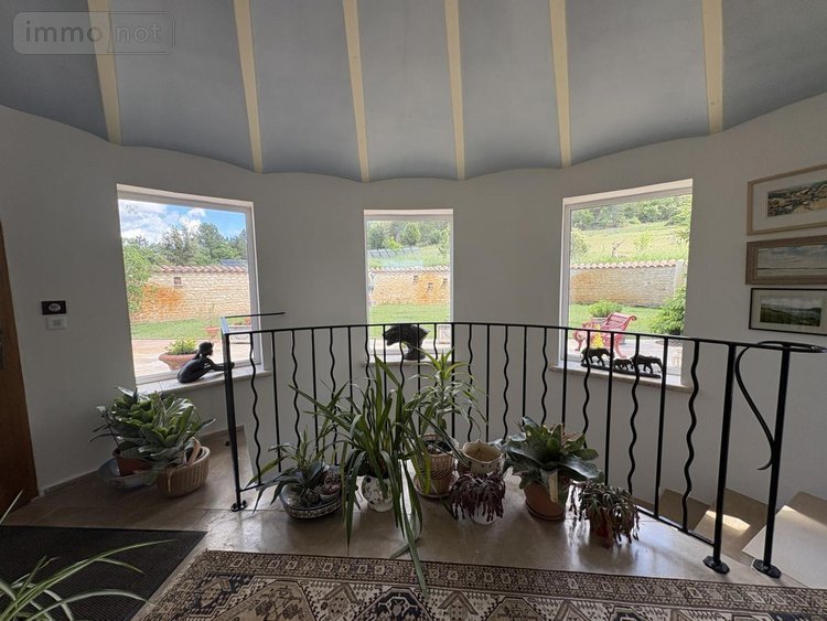 Maison a vendre Dauphin 04300 Alpes-de-Haute-Provence 228 m2  1658000 euros